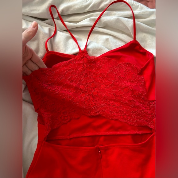 Red Express Bodycon Mini - Picture 4 of 4